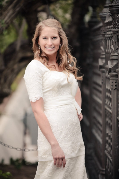 Wedding-and-Portrait-Photographer-Bridals-SLC027IMG_1254-Blog(pp_w480_h720)
