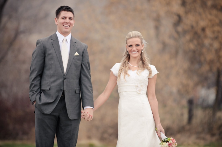 Wedding-and-Portrait-Photographer-Bridals-UT022IMG_9135-Blog(pp_w768_h511)