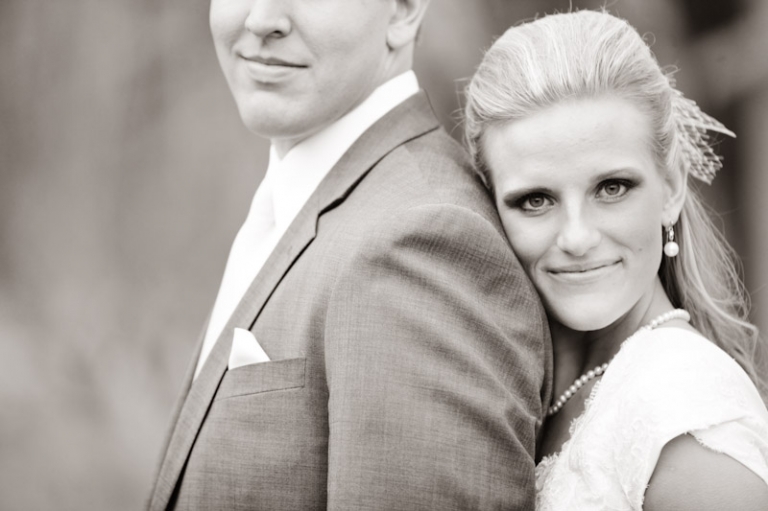 Wedding-and-Portrait-Photographer-Bridals-UT033IMG_9344-Blog(pp_w768_h511)