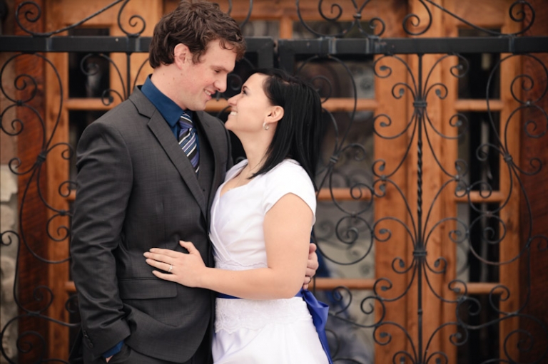 Wedding-and-Portrait-Photographer-Bridals004IMG_9649-Blog(pp_w768_h511)