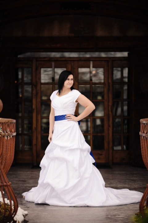 Wedding-and-Portrait-Photographer-Bridals022IMG_9907-Blog(pp_w480_h720)