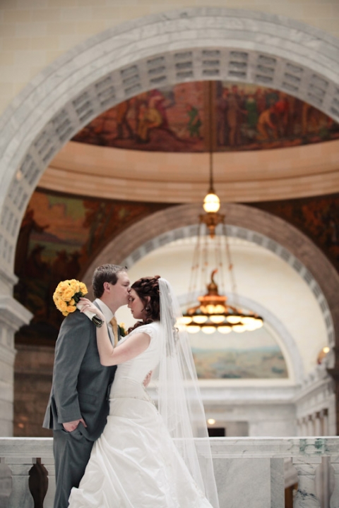 Wedding-and-Portrait-Photographer-Classy-Bridals006IMG_6425-Blog(pp_w480_h720)