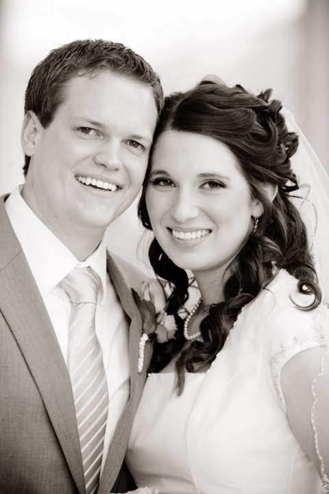 Wedding-and-Portrait-Photographer-Classy-Bridals026IMG_6622-Blog(pp_w480_h720)