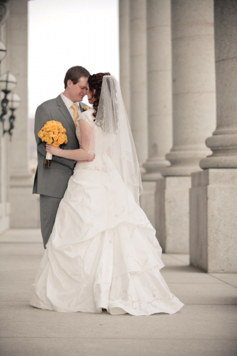 Wedding-and-Portrait-Photographer-Classy-Bridals028IMG_6602-Blog(pp_w480_h720)