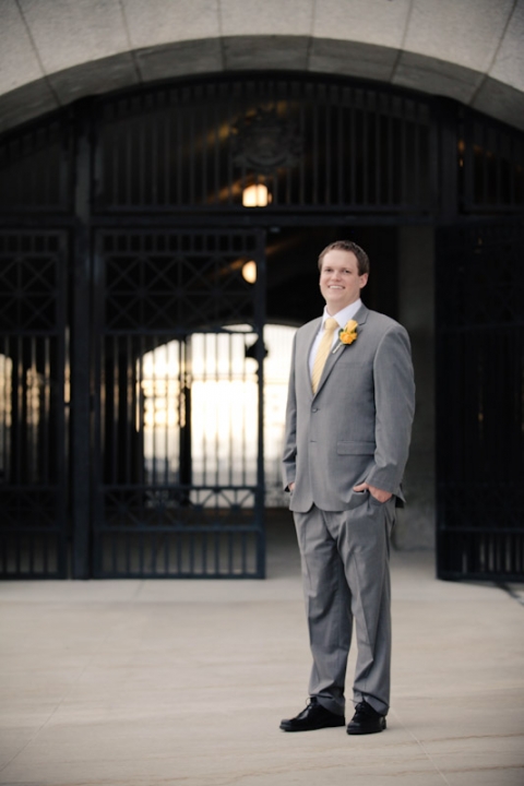 Wedding-and-Portrait-Photographer-Classy-Bridals034IMG_6852-Blog(pp_w480_h720)