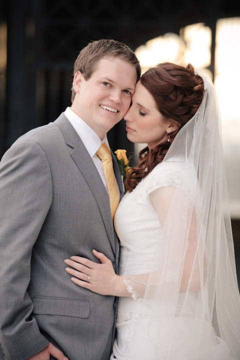 Wedding-and-Portrait-Photographer-Classy-Bridals039IMG_6882-Blog(pp_w480_h720)