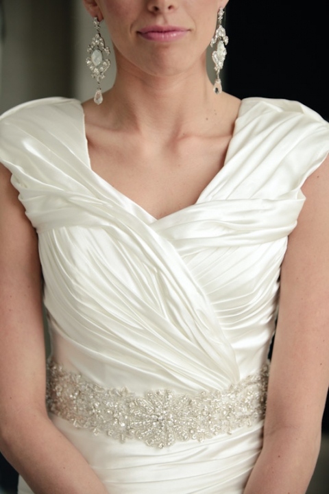 Wedding-and-Portrait-Photographer-Classy-Bridals042IMG_9524-Blog(pp_w480_h720)