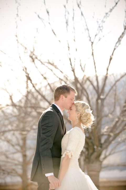Wedding-and-Portrait-Photographer-Elisabeth-kate-studios-SLC-wedding-photographer006IMG_8876-Blog(pp_w480_h720)