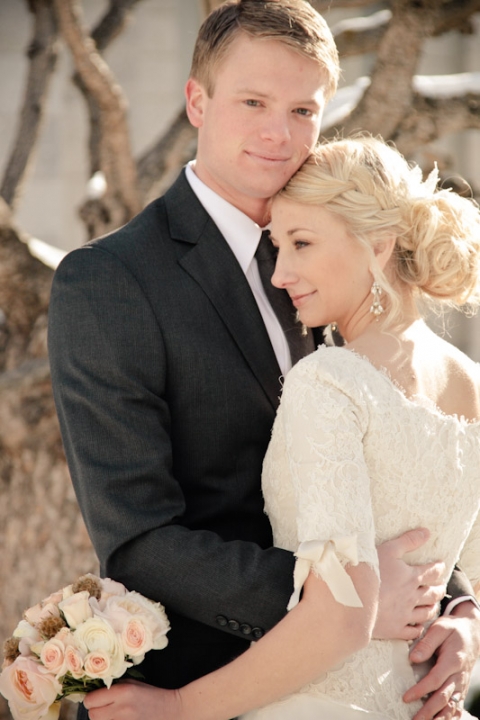 Wedding-and-Portrait-Photographer-Elisabeth-kate-studios-SLC-wedding-photographer009IMG_3071-Blog(pp_w480_h720)
