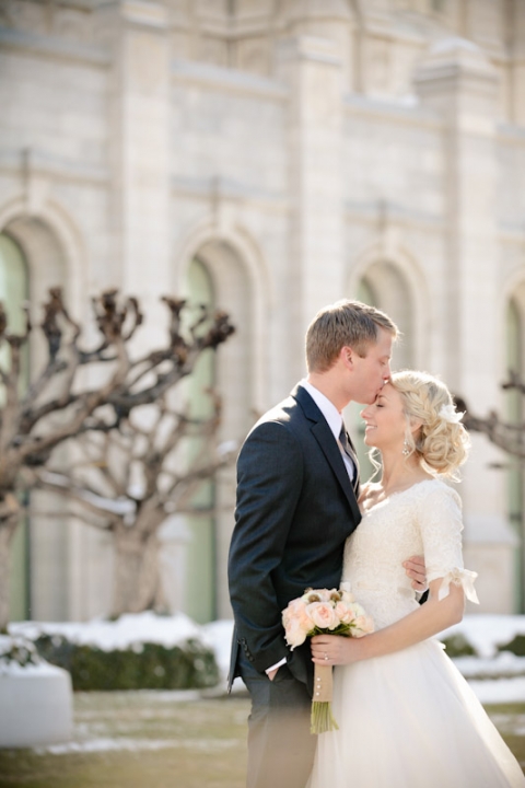 Wedding-and-Portrait-Photographer-Elisabeth-kate-studios-SLC-wedding-photographer016IMG_8715-Blog(pp_w480_h720)
