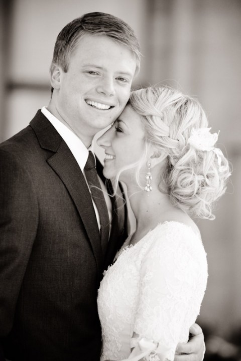 Wedding-and-Portrait-Photographer-Elisabeth-kate-studios-SLC-wedding-photographer017IMG_8819-Blog(pp_w480_h720)