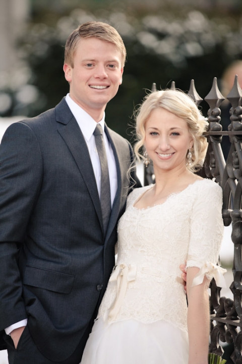 Wedding-and-Portrait-Photographer-Elisabeth-kate-studios-SLC-wedding-photographer028IMG_9170-Blog(pp_w480_h720)
