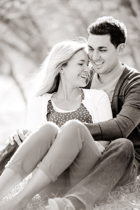 Wedding-and-Portrait-Photographer-Engagements-Elisabeth-Kate-Studios-002IMG_7590-Blog(pp_w480_h720)