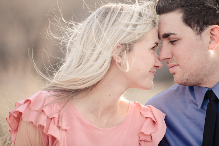 Wedding-and-Portrait-Photographer-Engagements-Elisabeth-Kate-Studios-033IMG_8050-Blog(pp_w768_h511)