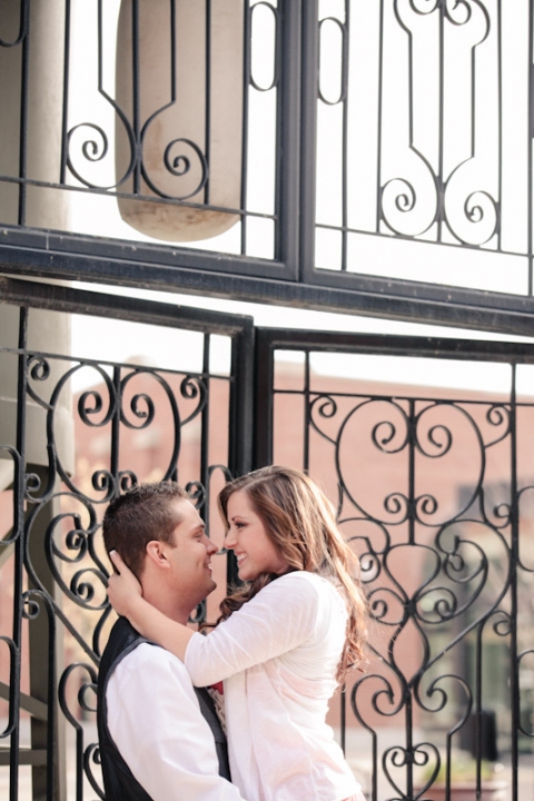 Wedding-and-Portrait-Photographer-Engagements-Elisabeth-Kate-Studios014IMG_2137-Blog(pp_w480_h720)