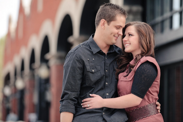 Wedding-and-Portrait-Photographer-Engagements-Elisabeth-Kate-Studios022IMG_2266-Blog(pp_w768_h511)