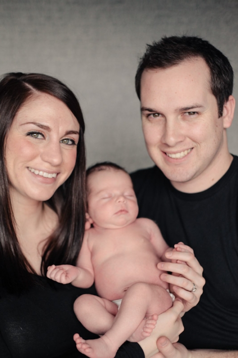Wedding-and-Portrait-Photographer-Newborn-photos016IMG_5967-Blog(pp_w480_h720)
