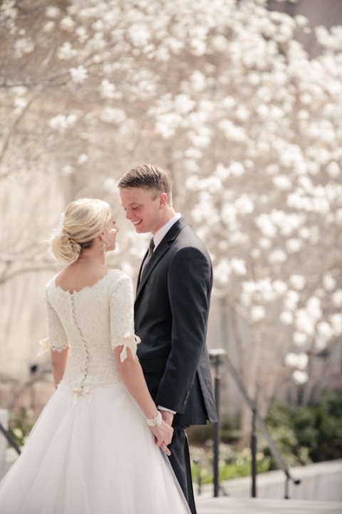 Wedding-and-Portrait-Photographer-Spring-wedding020IMG_3924-Blog(pp_w480_h720)