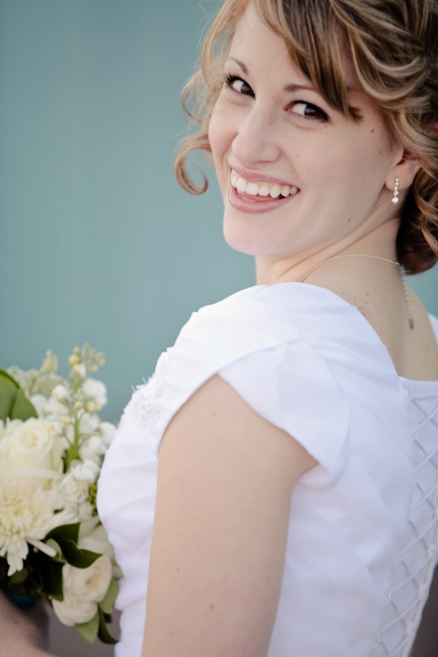 Wedding-and-Portrait-Photographer-Utah-Bridal-Photographer005IMG_5393-Blog(pp_w480_h720)