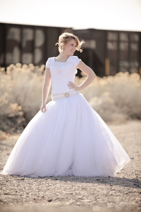 Wedding-and-Portrait-Photographer-Utah-Bridal-Photographer027IMG_5510-Blog(pp_w480_h720)