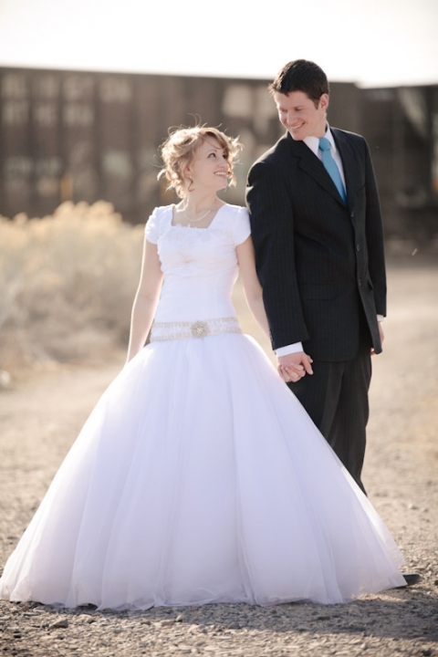 Wedding-and-Portrait-Photographer-Utah-Bridal-Photographer030IMG_5530-Blog(pp_w480_h720)