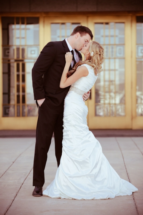 Wedding-and-Portrait-Photographer-draper-temple013IMG_0232-Blog(pp_w480_h720)
