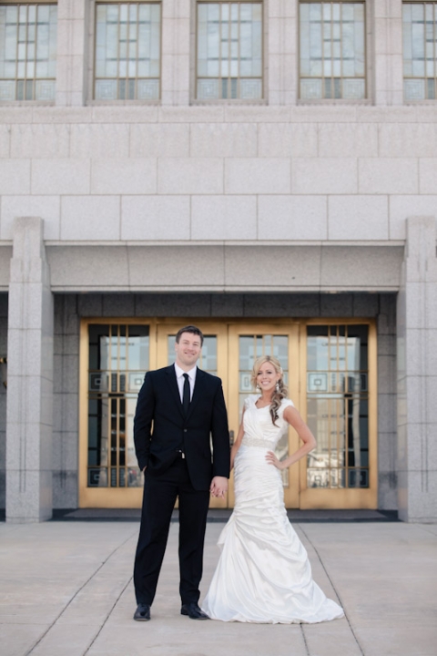 Wedding-and-Portrait-Photographer-draper-temple014IMG_0209-Blog(pp_w480_h720)
