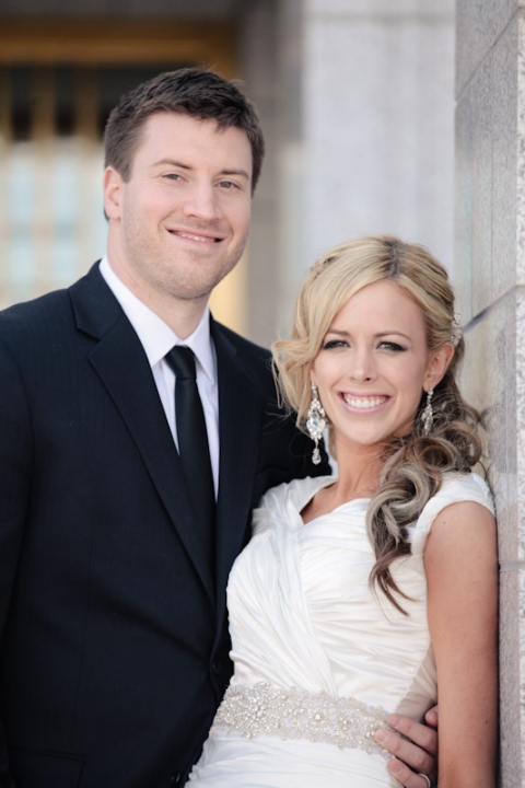 Wedding-and-Portrait-Photographer-draper-temple016IMG_0183-Blog(pp_w480_h720)