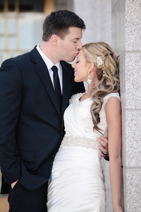 Wedding-and-Portrait-Photographer-draper-temple018IMG_0195-Blog(pp_w480_h720)