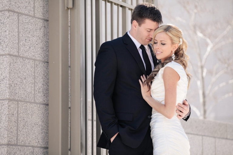 Wedding-and-Portrait-Photographer-draper-temple028IMG_0338-Blog(pp_w768_h511)