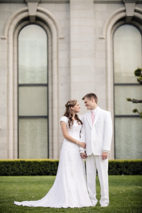 Wedding-and-Portrait-Photographer-Bridals-Kristine-Kirk013IMG_2057-Blog(pp_w480_h720)