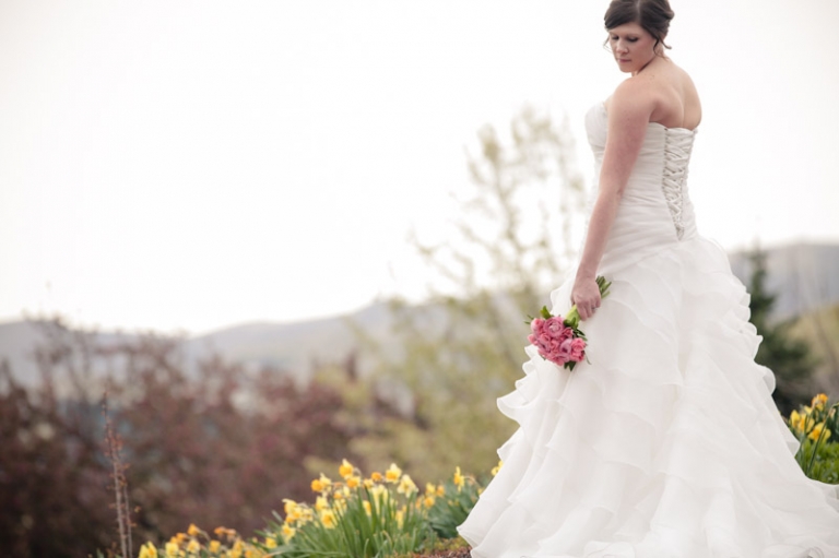 Wedding-and-Portrait-Photographer-Bridals-SLC019IMG_6044-Blog(pp_w768_h511)