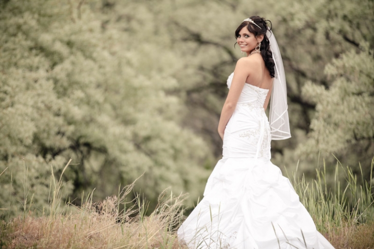 Wedding-and-Portrait-Photographer-Bridals-UT007IMG_8684-Blog(pp_w768_h511)