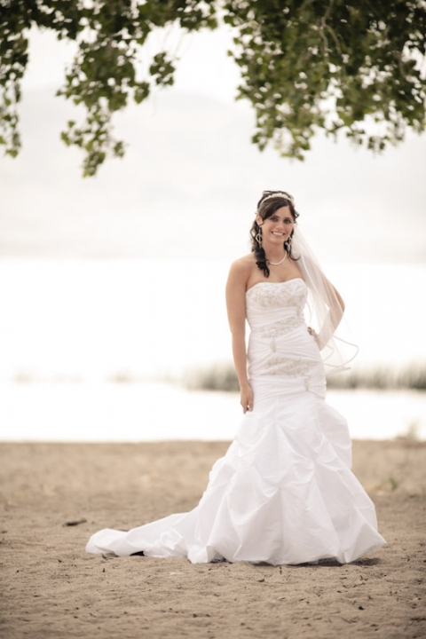 Wedding-and-Portrait-Photographer-Bridals-UT012IMG_8920-Blog(pp_w480_h720)