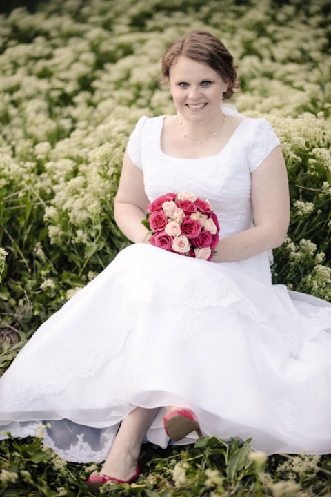 Wedding-and-Portrait-Photographer-Bridals-UT024IMG_1137-Blog(pp_w480_h720)