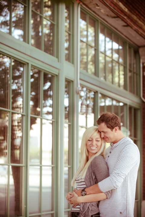 Wedding-and-Portrait-Photographer-City-Engagements-Elisabeth-Kate-Studios037IMG_8603-Blog(pp_w480_h720)
