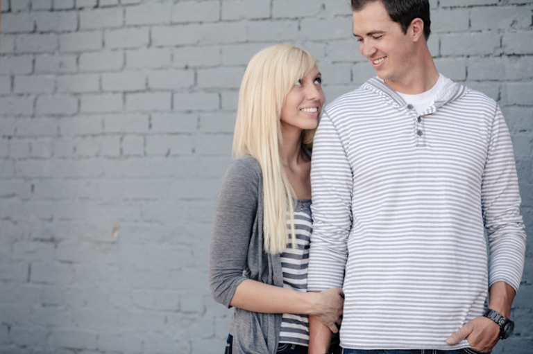 Wedding-and-Portrait-Photographer-City-Engagements-Elisabeth-Kate-Studios047IMG_8787-Blog(pp_w768_h511)