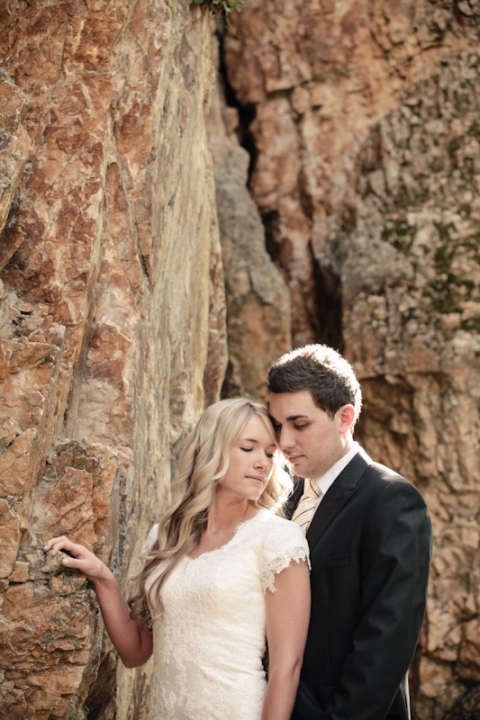 Wedding-and-Portrait-Photographer-Elisabeth-Kate-Studios-Photography007IMG_5981-Blog(pp_w480_h720)