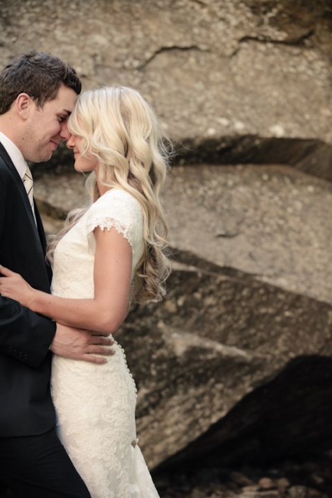 Wedding-and-Portrait-Photographer-Elisabeth-Kate-Studios-Photography009IMG_6146-Blog(pp_w480_h720)