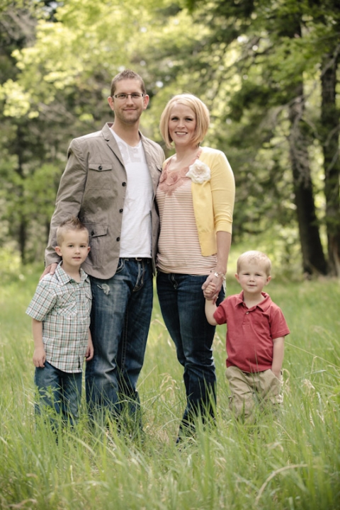 Wedding-and-Portrait-Photographer-Family-Campfire-shoot007IMG_2561-Blog(pp_w480_h720)