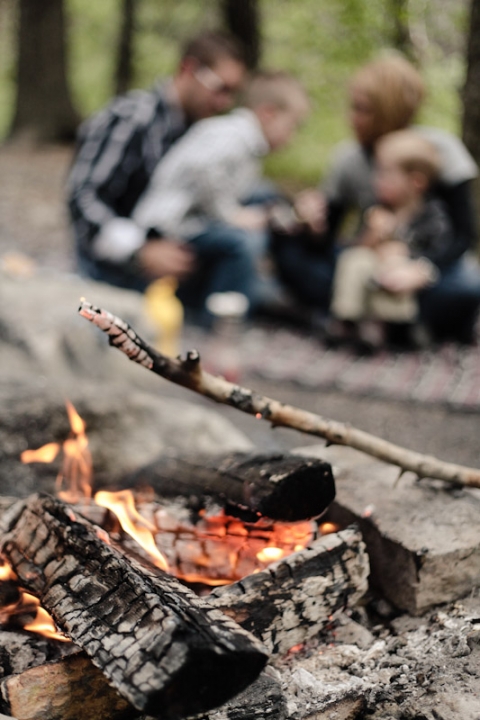 Wedding-and-Portrait-Photographer-Family-Campfire-shoot030IMG_3250-Blog(pp_w480_h720)