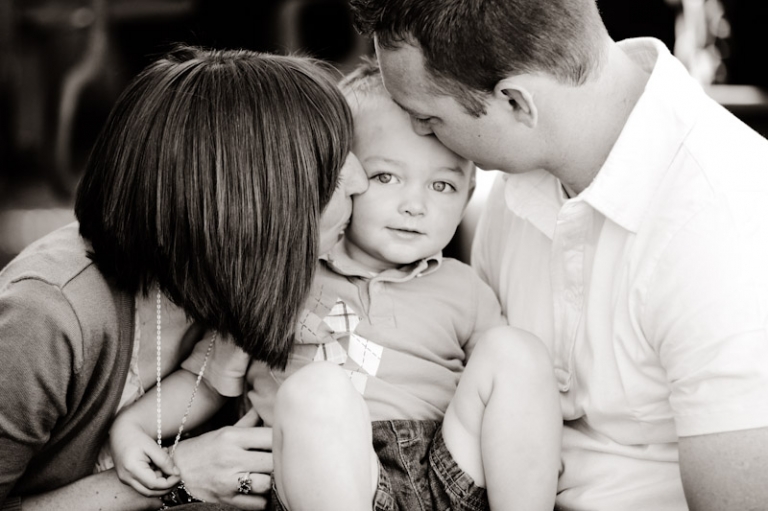Wedding-and-Portrait-Photographer-Family-photos007IMG_3963-Blog(pp_w768_h511)