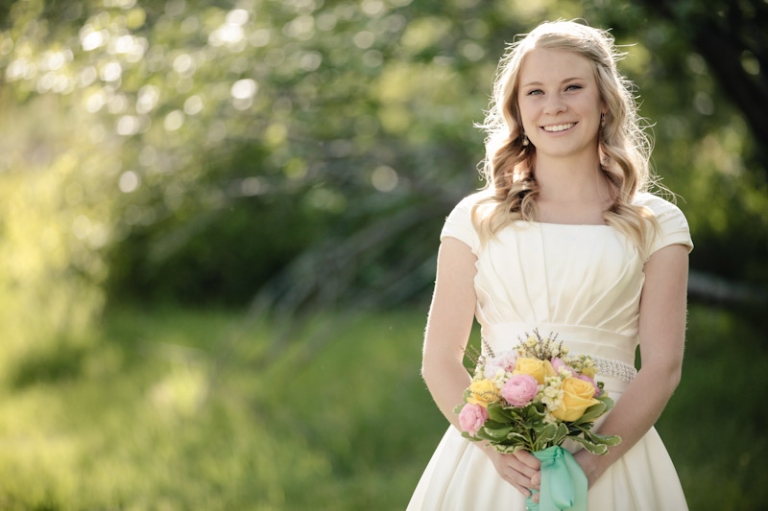 Wedding-and-Portrait-Photographer-Mountains-Bridals005IMG_4846-Blog(pp_w768_h511)