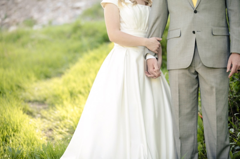 Wedding-and-Portrait-Photographer-Mountains-Bridals019IMG_5219-Blog(pp_w768_h511)