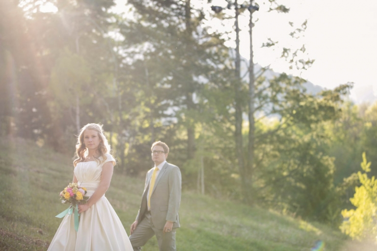 Wedding-and-Portrait-Photographer-Mountains-Bridals028IMG_5520-Blog(pp_w768_h511)