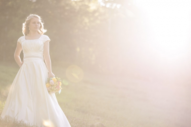 Wedding-and-Portrait-Photographer-Mountains-Bridals032IMG_5466-Blog(pp_w768_h511)