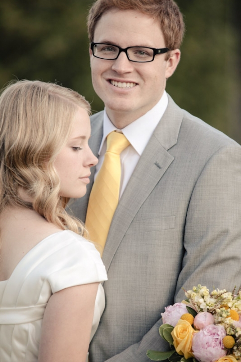 Wedding-and-Portrait-Photographer-Mountains-Bridals046IMG_5794-Blog(pp_w480_h720)
