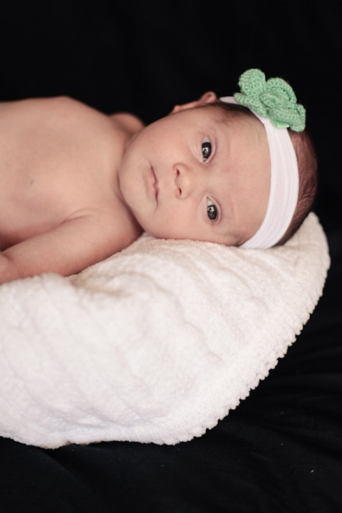 Wedding-and-Portrait-Photographer-Newborns006IMG_8660-Blog(pp_w480_h720)
