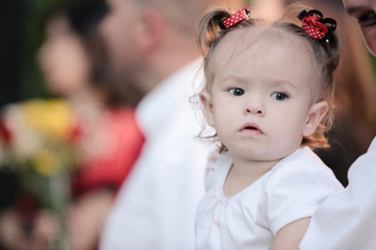 Wedding-and-Portrait-Photographer-North-Hampton-house-reception-center0380R0A0591-Blog(pp_w768_h511)