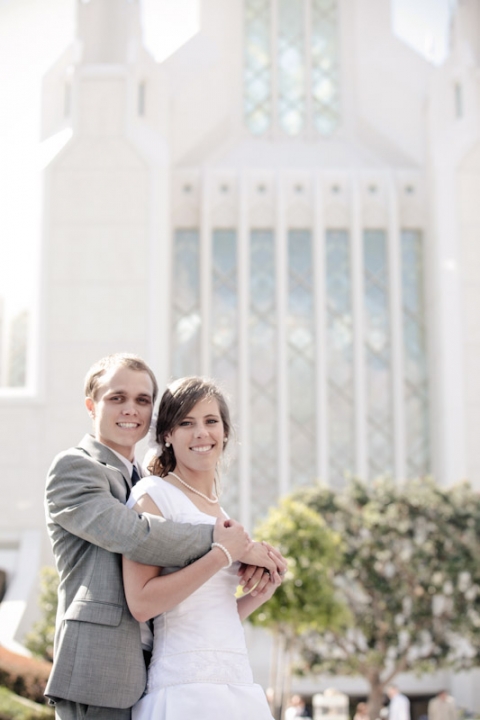 Wedding-and-Portrait-Photographer-San-Diego-Temple-California-Wedding-Photographer019IMG_5156-Blog(pp_w480_h720)